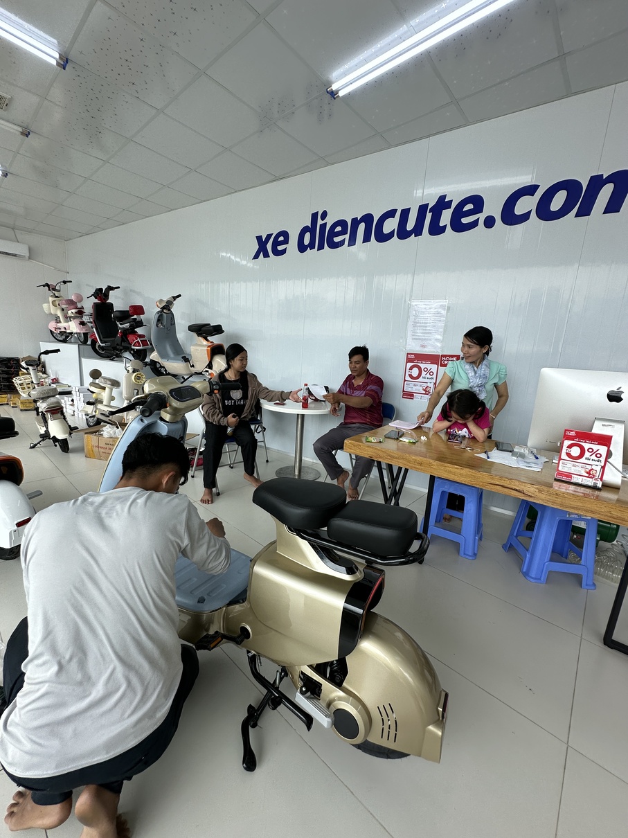 xe điện cà mau